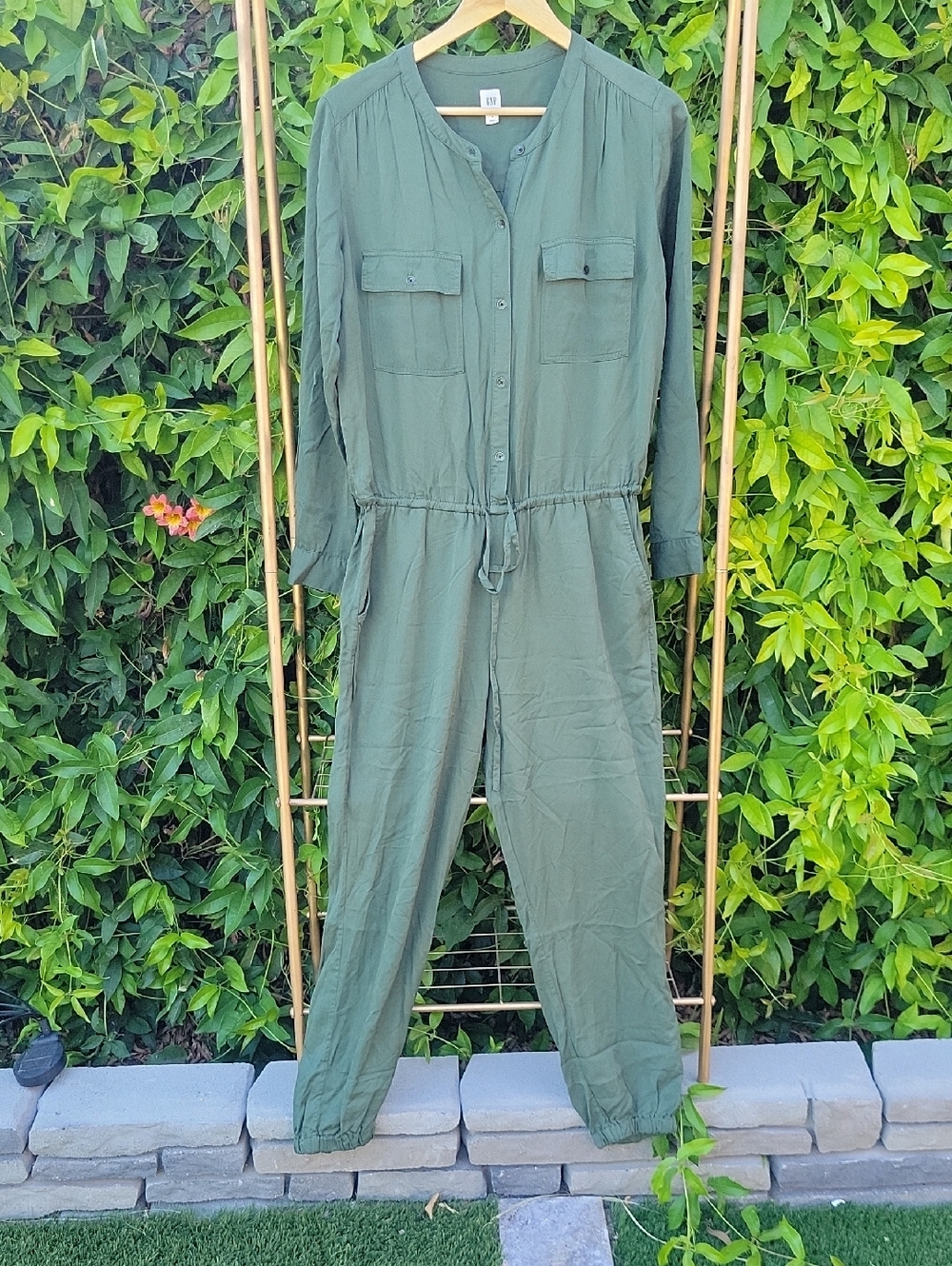 GAP Pants Romper Jumpsuit Army Green With Elastic Waist And Ankle S